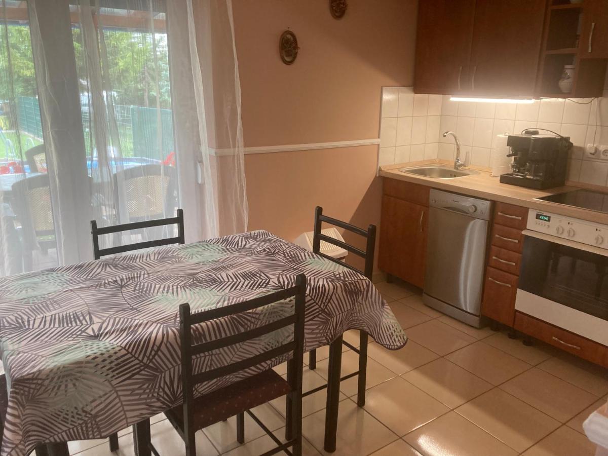 Apartament Matyas Apartman Balatonlelle Zewnętrze zdjęcie